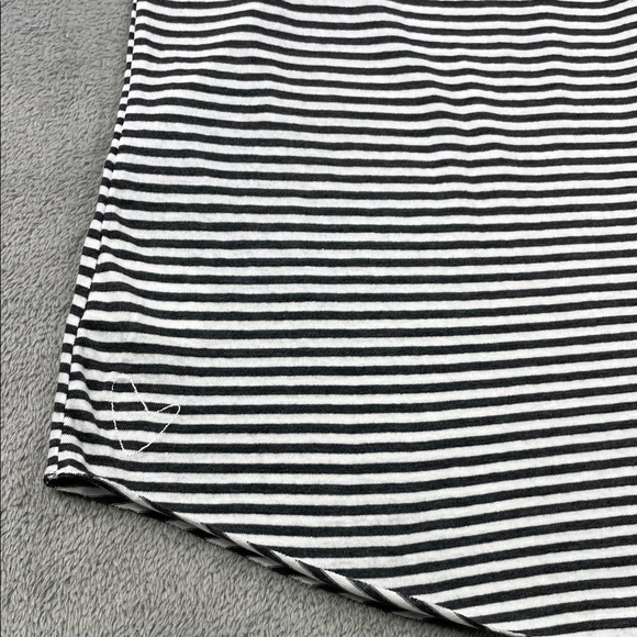 NEW Frank & Eileen S 100% Cotton White/Gray Striped Curve Hem Tank Top USA - Picture 7 of 9